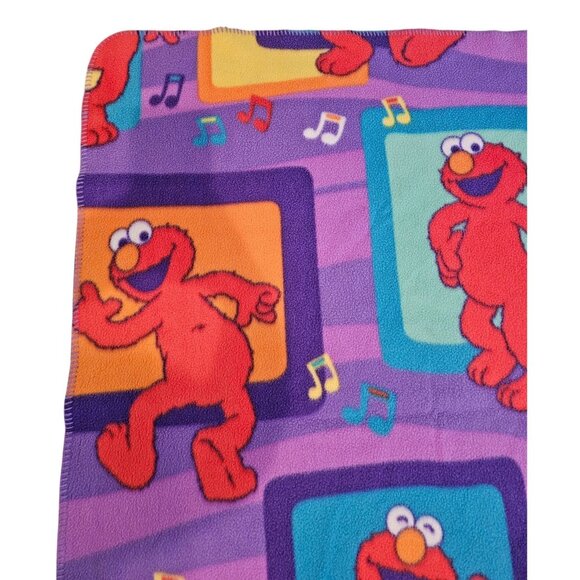 Sesame Street Elmo Shake It Polyester Blanket Vintage 2005 Purple 61.5" x 42" - Picture 7 of 10